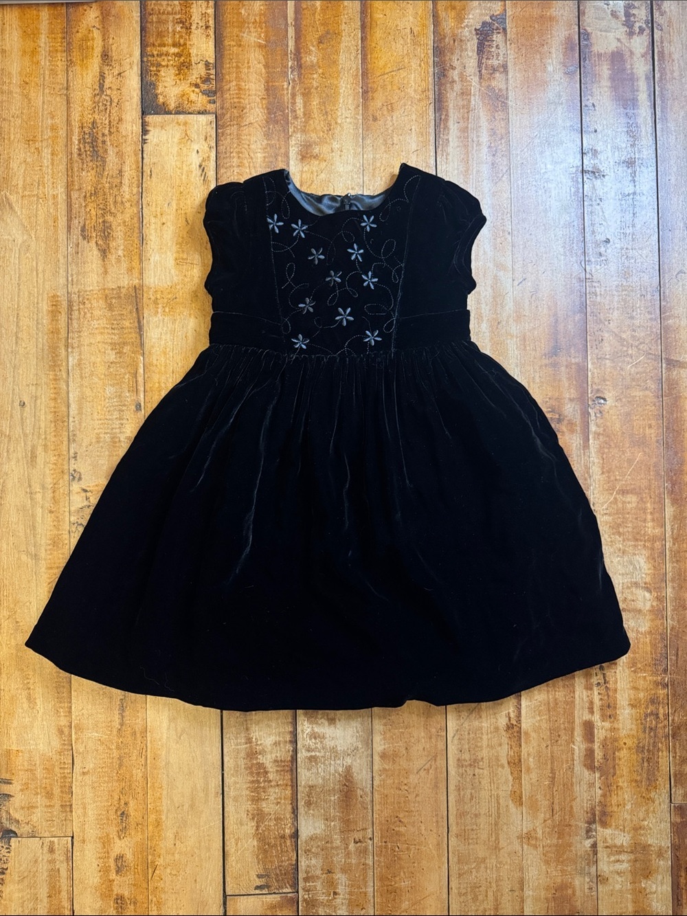 Gymboree Black Velvet Dress 3T Embroidered Bodice lined holiday
